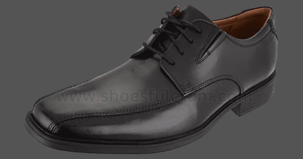 Clarks comfortable sale dress shoes